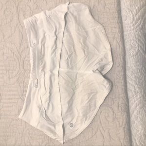 LULULEMON speed up shorts 2.5